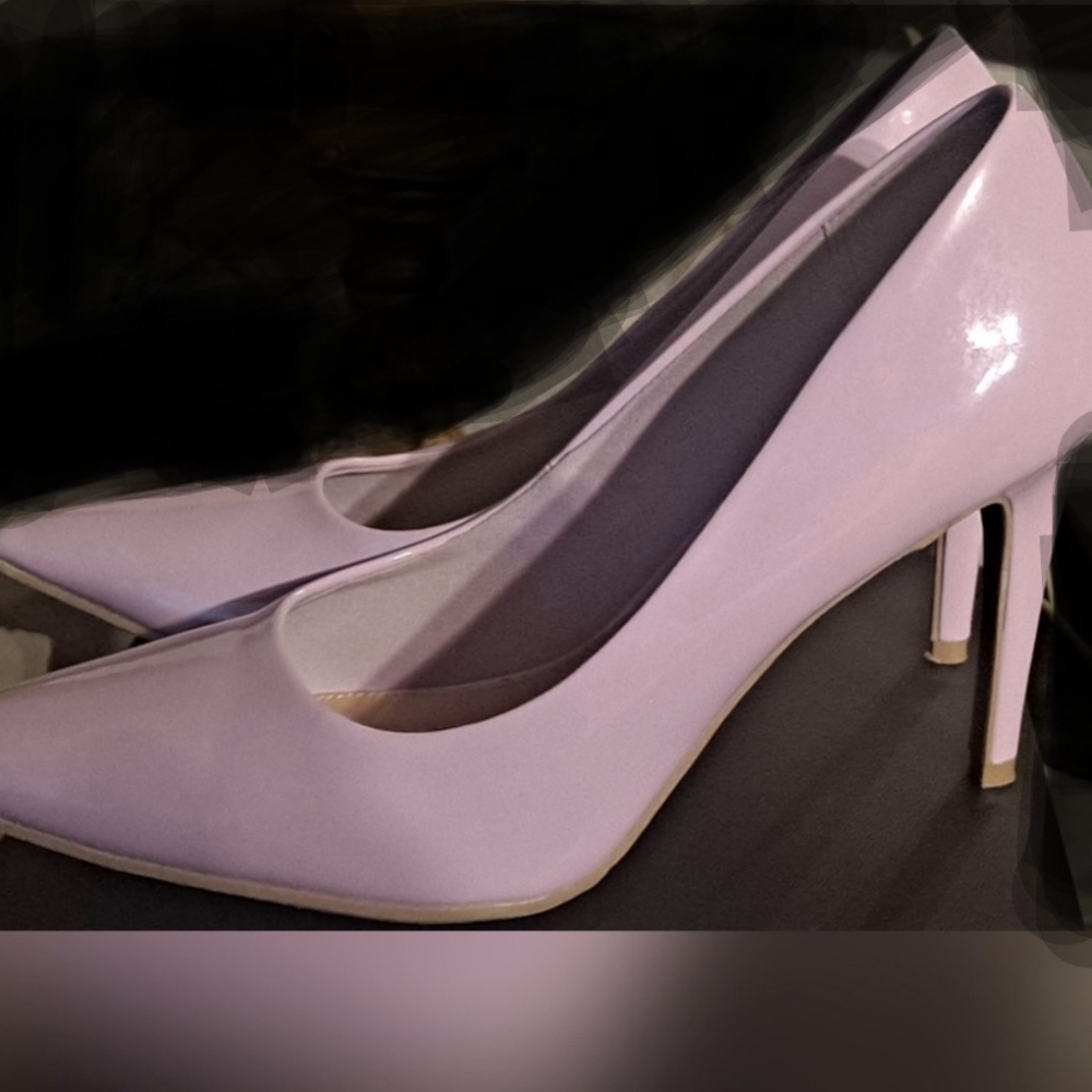 CHRISTIAN SIRIANO purple pumps  1 Size available:  5.5